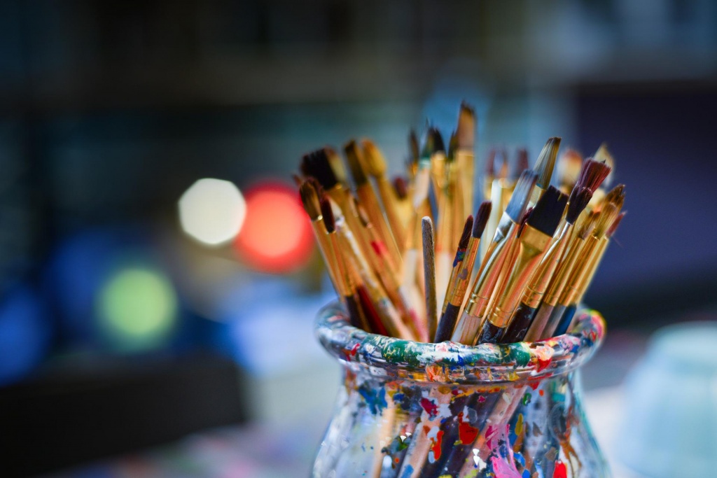 brushes-g5229513f7_1920